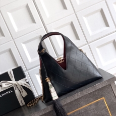 Chanel Shopping Bags